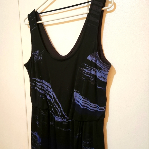 NWT Black and blue maxi dress with sheer top layer and side slit. Built in slip. - Picture 7 of 9